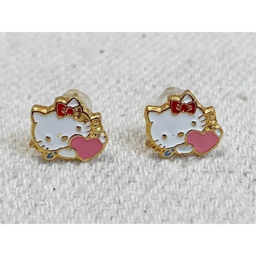 Hello Kitty Post Earrings